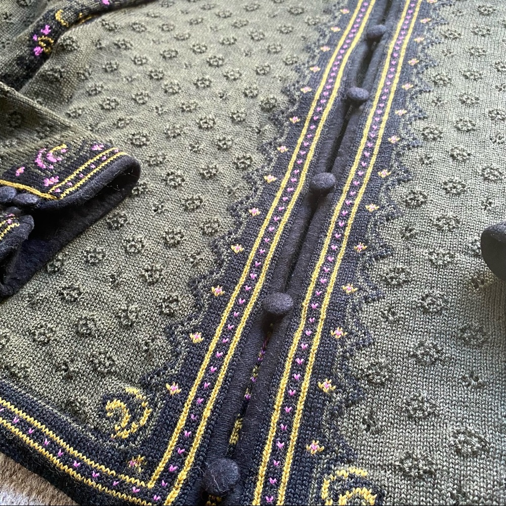 DALE OF NORWAY Olive and Violet Embroidered Cardigan,size Large - Picture 5 of 8